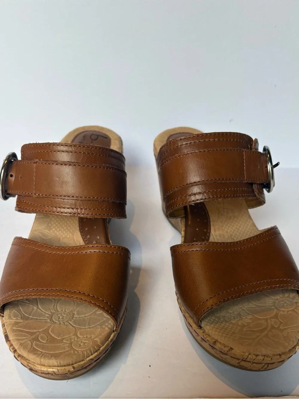 B.O.C. Women's Brown Leather Cork Wedge Sandals Size 8MW